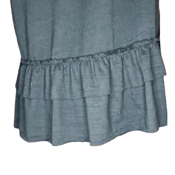 Basic Black Dress with ruffle bottom detail - Picture 2 of 3